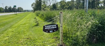 2025 35 foot camper on 1.7 acres & walking distance to Millens Bay, Cape Vincent