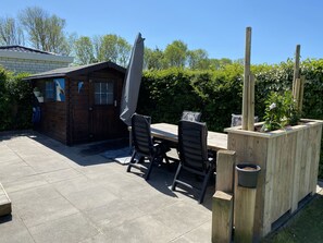 Outdoor dining - RBR 1021 - Beach Resort Kamperland by Interhome (Kamperland)