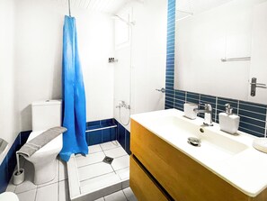 Unclassified image, 4 of 23, button - Theo Bungalows (Kassandra)