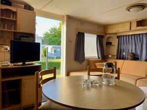 Living area - ZP 360 - Camping de Zandput by Interhome (Vrouwenpolder)
