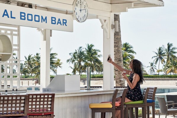 Bar (on property) - Juweira Boutique Hotel (Salalah)