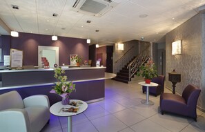 Lobby - The Originals City, Les Thermes de L'avenue, Dax (Dax)