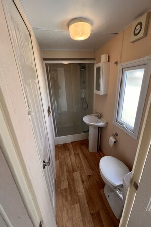 Bathroom - ZP 655 - Camping de Zandput by Interhome (Vrouwenpolder)