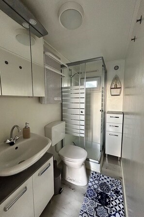 Bathroom - RBR 1654 - Beach Resort Kamperland by Interhome (Kamperland)