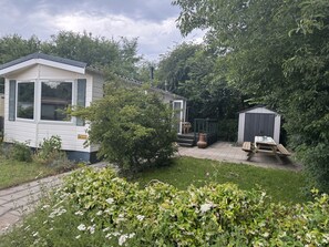 Outdoor dining - KD 743 - Vakantiepark Kijkduin by Interhome ('s-Gravenhage)