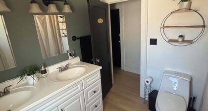 Regency Retreat: Spacious Home with Pool & Style