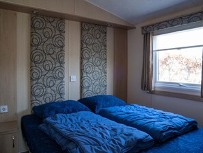 Room - ZP 237 - Camping de Zandput by Interhome (Vrouwenpolder)