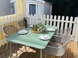 Outdoor dining - RBR 642 - Beach Resort Kamperland by Interhome (Kamperland)