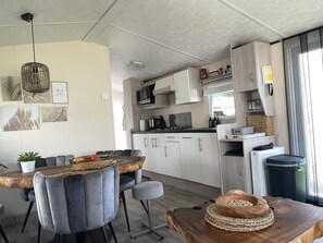 Dining - RBR 1713 - Beach Resort Kamperland by Interhome (Kamperland)