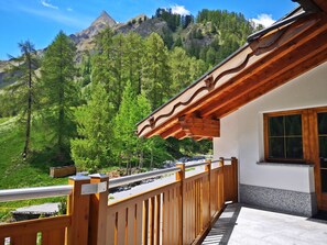 Property grounds - Apart Prieth Samnaun, (Samnaun-Ravaisch). by Interhome (Samnaun)