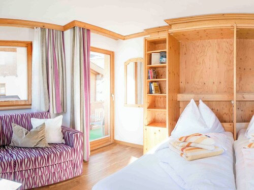Appartements Alouette, (Samnaun-Dorf) by Interhome