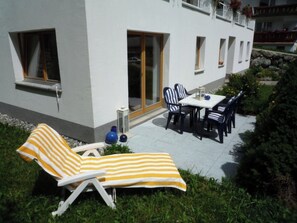 Outdoor dining - Apartment  by Interhome (Samnaun)