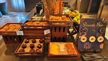 Daily buffet breakfast for a fee