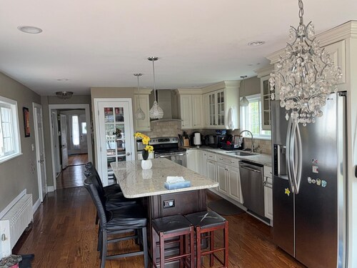Spacious 4-bedroom house in wonderful Walpole with AC and large yard