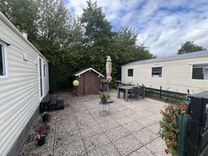 Outdoor dining - RBR 166 - Beach Resort Kamperland by Interhome (Kamperland)