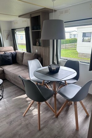 Dining - RBR 168 - Beach Resort Kamperland by Interhome (Kamperland)