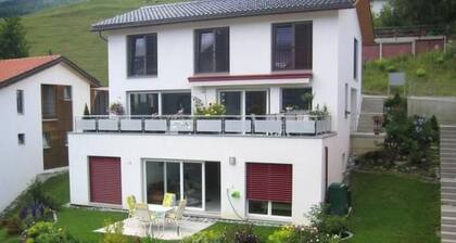 Via Sura 577A, (Sent) by Interhome