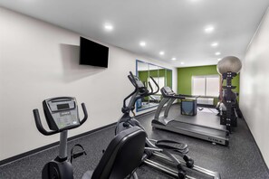Sports facility - Spark By Hilton Pearland (High Island)