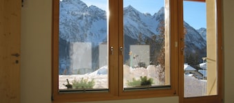 Chasa Fionas - Einfamilienhaus Fam. Pitsch, (Ftan). by Interhome