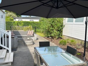 Outdoor dining - RBR 211 - Beach Resort Kamperland by Interhome (Kamperland)