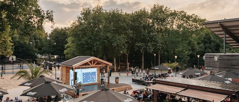 Restauration en plein air