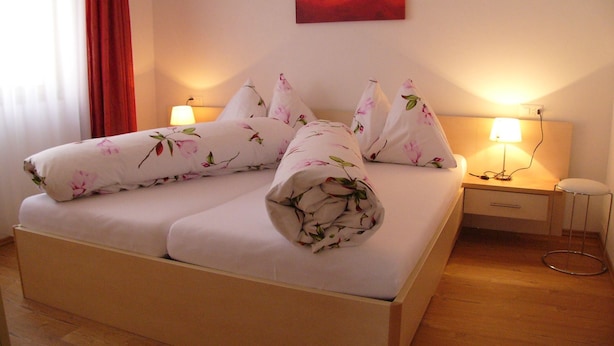 Room - Chasa Percosta, (Scuol) by Interhome (Scuol)