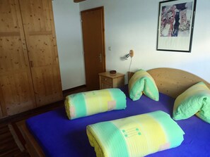Internet - Chasa Ravagl, (Scuol). by Interhome (Scuol)