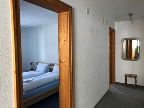 2 Schlafzimmer, Internetzugang