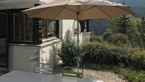 Outdoor dining - Chasa Tusa, (Scuol) by Interhome (Scuol)