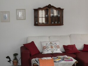 DVD player - Chasa Balcun, (Scuol). by Interhome (Scuol)