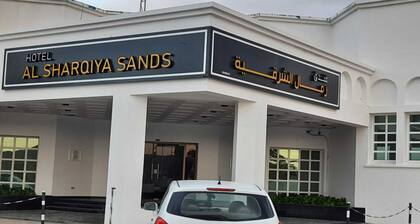 OYO 142 Al Sharqiya Sands Hotel