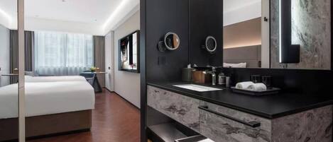 Superior Twin Room | Premium bedding, down duvets, Select Comfort beds, free minibar