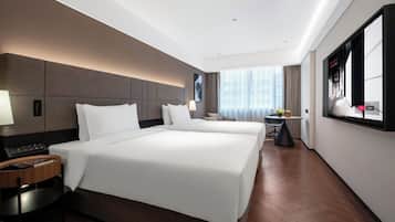 Superior Twin Room | Premium bedding, down comforters, Select Comfort beds, free minibar