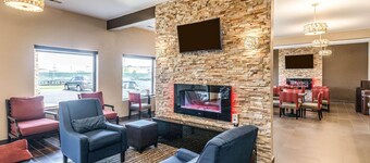 Comfort Inn and Suites North Aurora