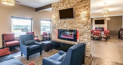 Comfort Inn and Suites North Aurora