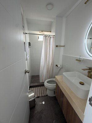 Bathroom - Serene 2-bedroom apartment perfect for a relaxing getaway (Unknown)