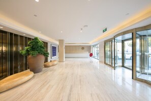 Lobby - Ji Hotel Beijing Guomao (Beijing)