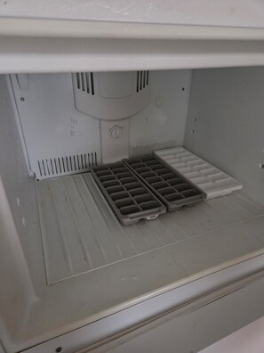 Miscellaneous - Milwaukee 1BR Apartment with free parking near vibrant Brady (Milwaukee)