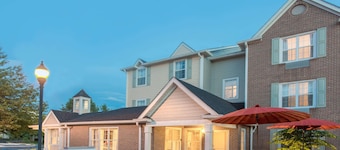 Dulles Suites