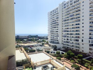 Property grounds - One bedroom, Balcony, WI-FI, Pool,600 meters from the Sea (Playa Paraiso)