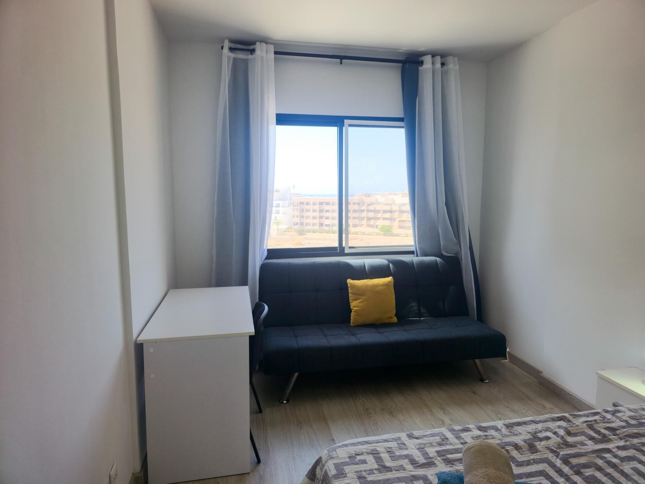 1 bedroom, iron/ironing board, internet, bed sheets