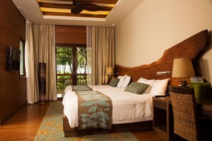 Room - Indura Beach & Golf Resort, Curio Collection (Tela)