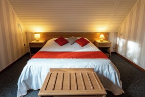 Room - Hotel La Sapiniere (Hallines)