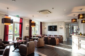 Lobby - Hotel La Sapiniere (Hallines)