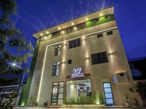 View from property - Beachwood Hotel and Spa at Maafushi (Maafushi)