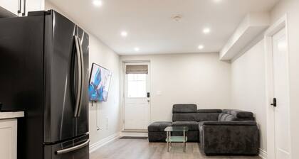 Private & Cozy Two Bedroom Suite in Guelph