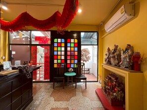 Lobby - Merge Hostel Chinatown (Krung Thep Maha Nakhon)