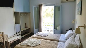 Unclassified image, 3 of 112, button - Iris Boutique Hotel (Paros)