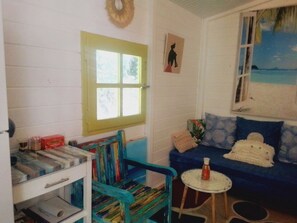 TV, books
