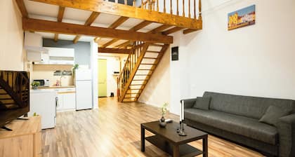 Apartment Sleeps 4 with Pets Welcome